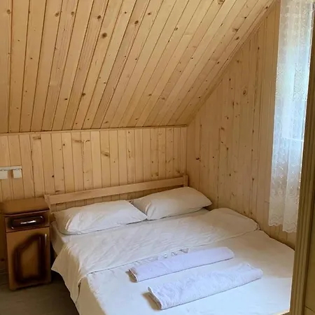 Bujtina Arlindi Bed & Breakfast