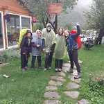 Bed and Breakfast Bujtina Arlindi Βαλμπόνα