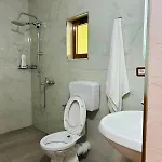 Bed and Breakfast Bujtina Arlindi *