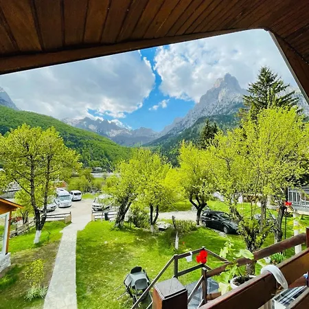 Bujtina Arlindi * فالبني